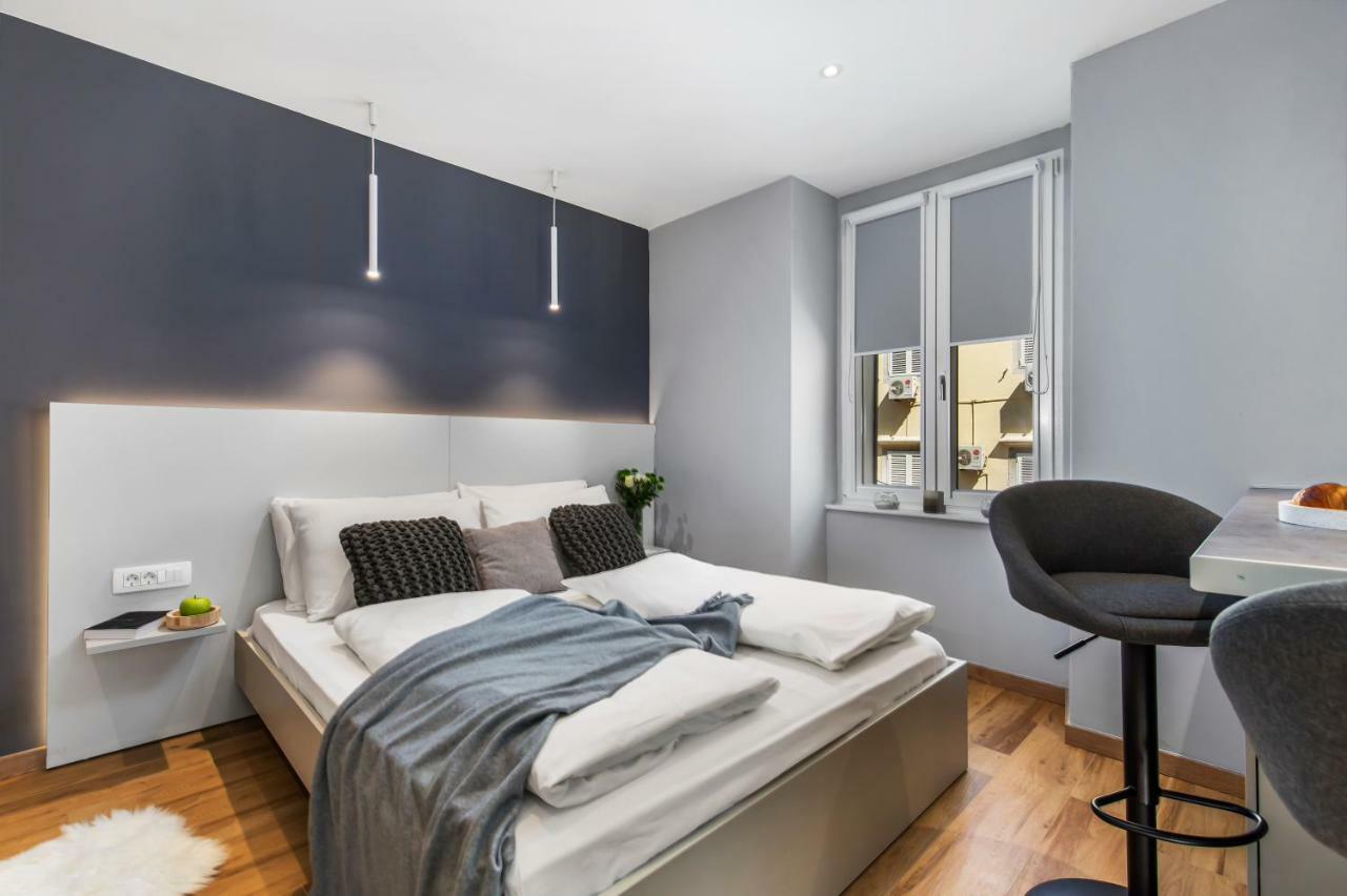 Incenter Apartment *